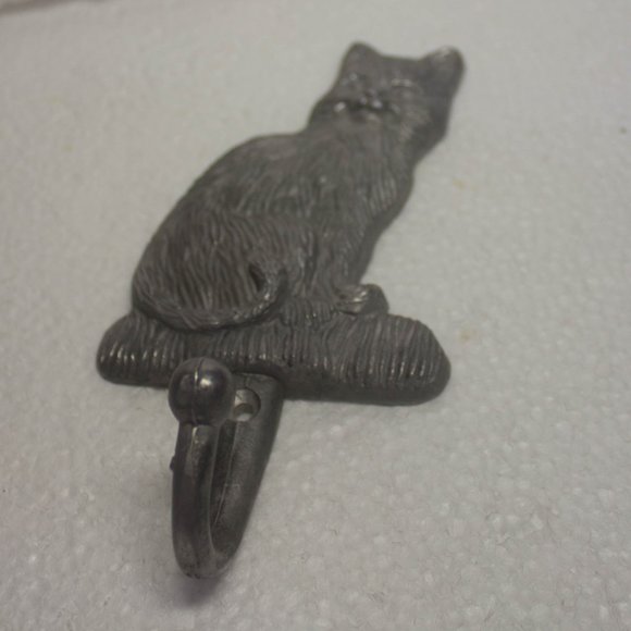 Vintage Cast Aluminum Cat Wall Hook - Picture 2 of 4